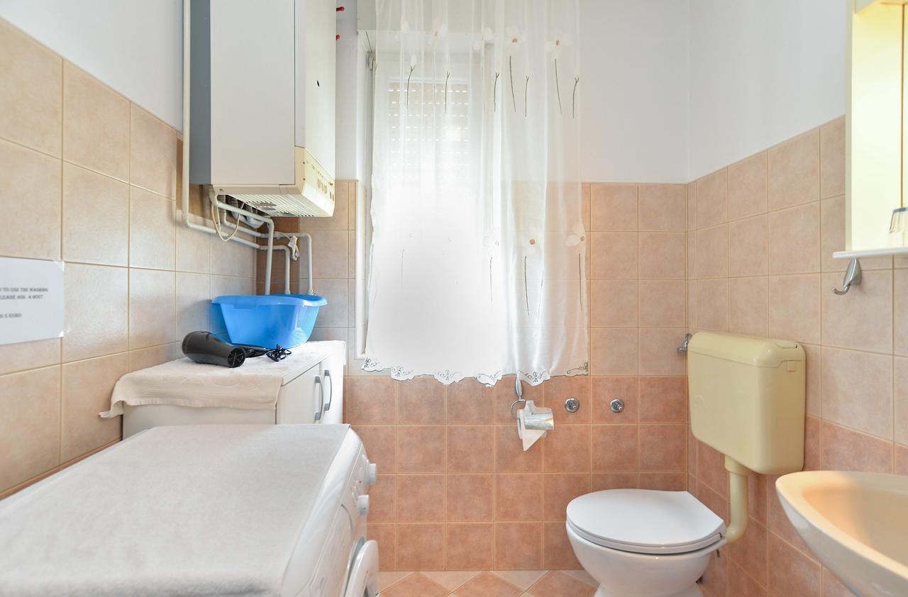 Apartment & Room Tanja 1552 普拉 外观 照片