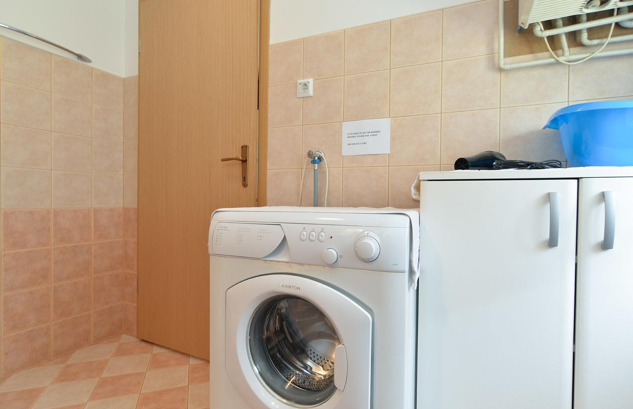 Apartment & Room Tanja 1552 普拉 外观 照片