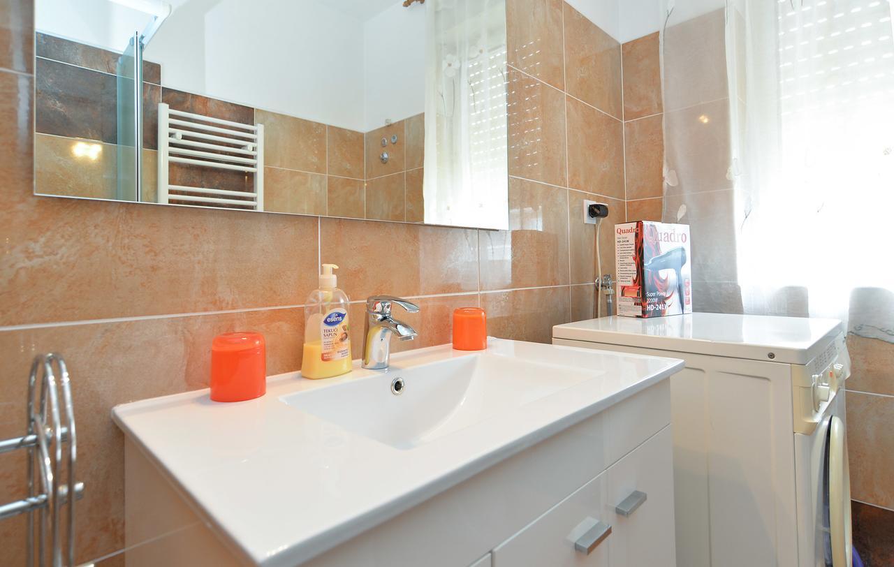 Apartment & Room Tanja 1552 普拉 外观 照片