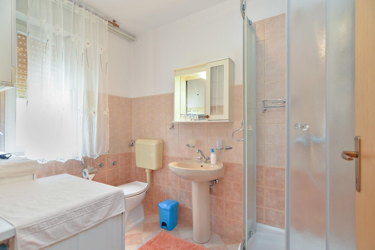 Apartment & Room Tanja 1552 普拉 外观 照片